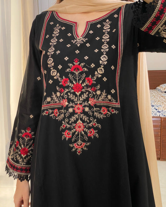 Black Embroidered Lawn Frock 3PC & 2PC | HU 19