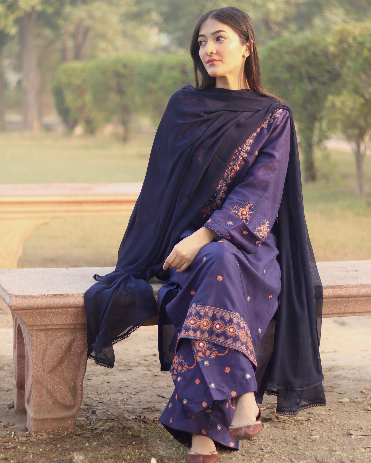 Navy Raw Silk Embroidered 3pc & 2pc Suite | HU 30