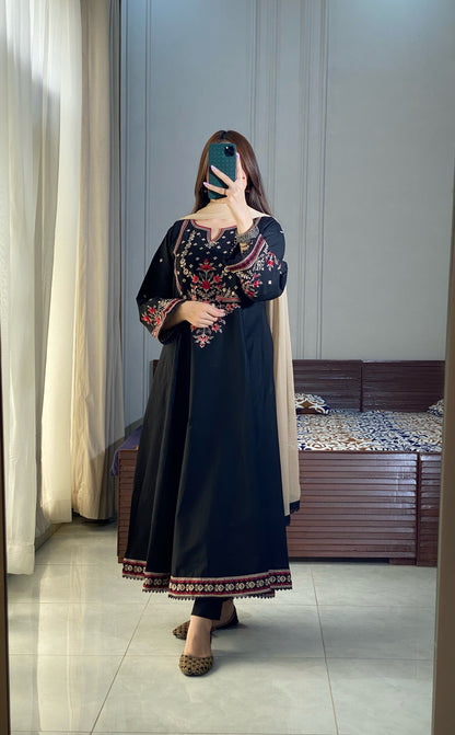 Black Embroidered Lawn Frock | HU 19