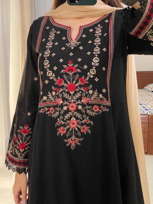 Black Embroidered Lawn Frock | HU 19