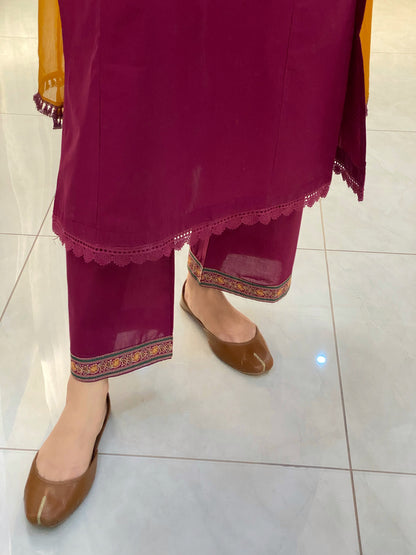 Magenta Embroidered Lawn Suit | HU 18