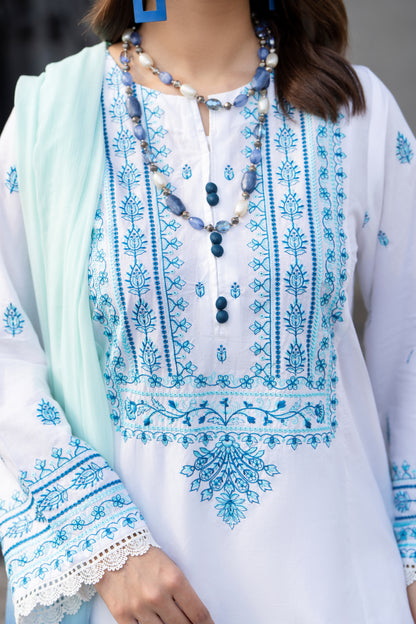 Elegant White & Blue Embroidered Lawn Suit | HU 15