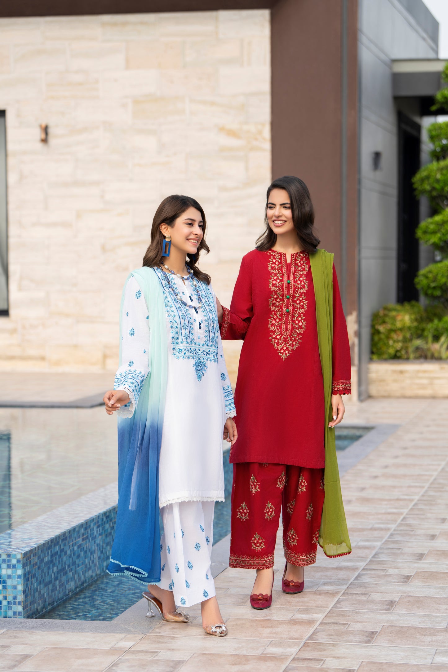 Elegant White & Blue Embroidered Lawn Suit | HU 15