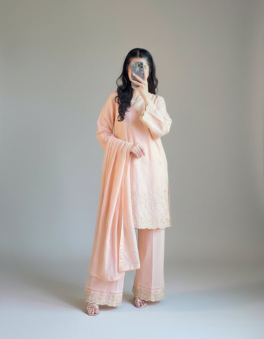 Only 2-Piece Embroidered Lawn Suit | HU 21