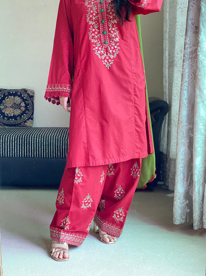 Maroon Embroidered Lawn Suit | HU 20