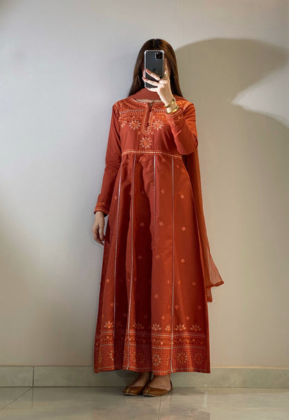 Amber Glow Rust Embroidered Luxury Lawn 2pc & 3pc Frock| HU 38