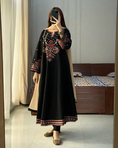 Black Embroidered Lawn Frock | HU 19