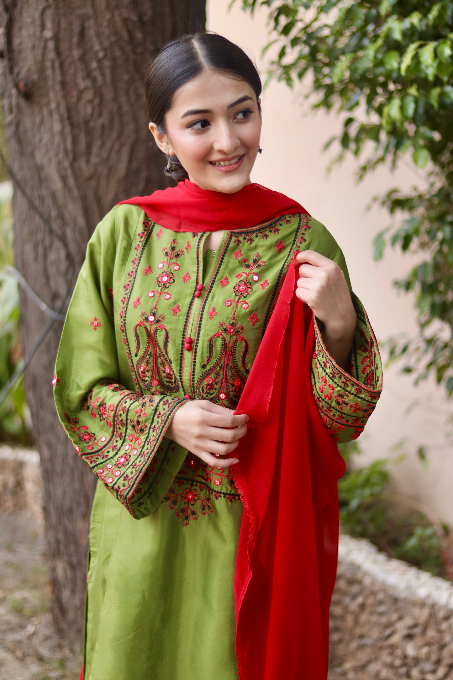 Emerald Mehndi silk 2pc & 3pc | HU31